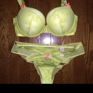 COPY - VS Very Sexy set